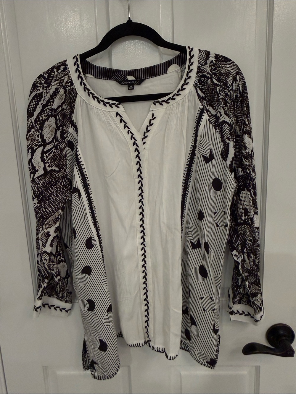 John Mark White and Black Patterned Women's Blouse